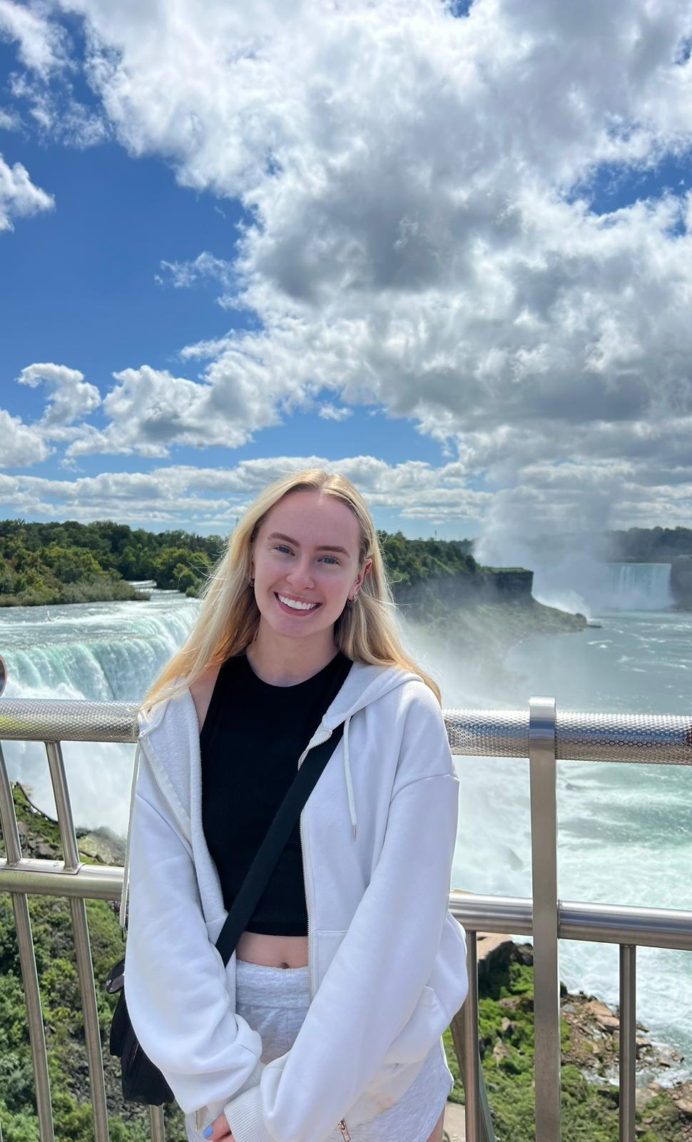 WhatsApp Image 2024-05-21 at 16.01.41 WhatsApp Image 2024-05-21 at 16.01.41